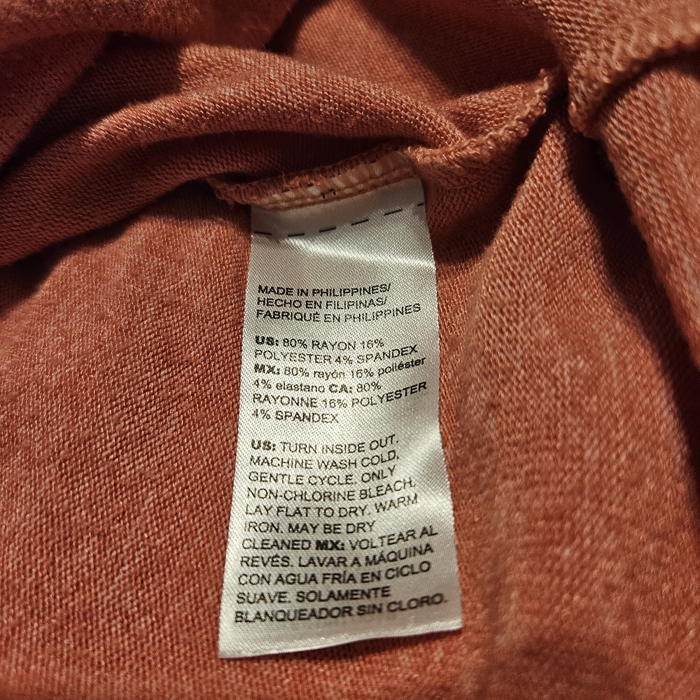 💞 Chico's Coral Short Sleeve Top - Picture 5 of 5
